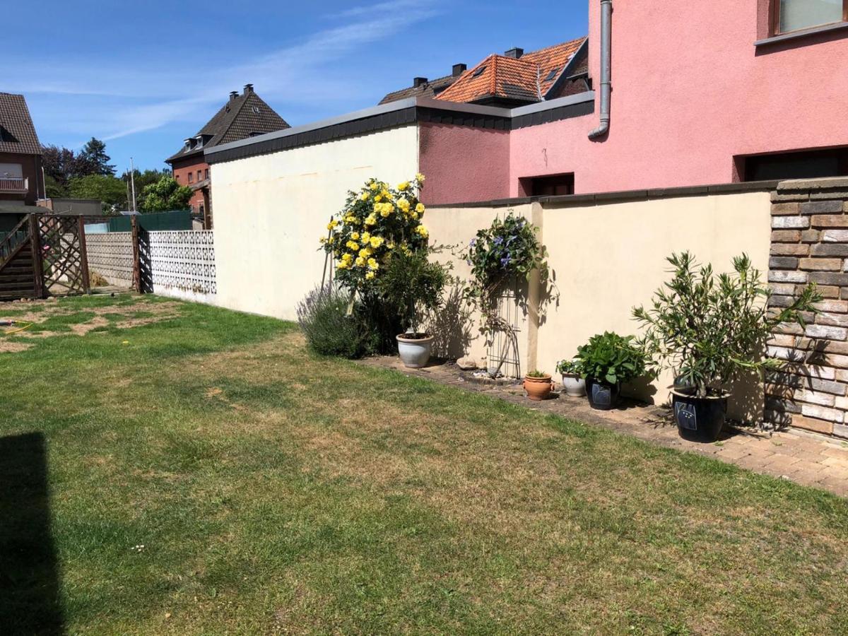 Zufluchtshuette Herzogenrath Exterior foto